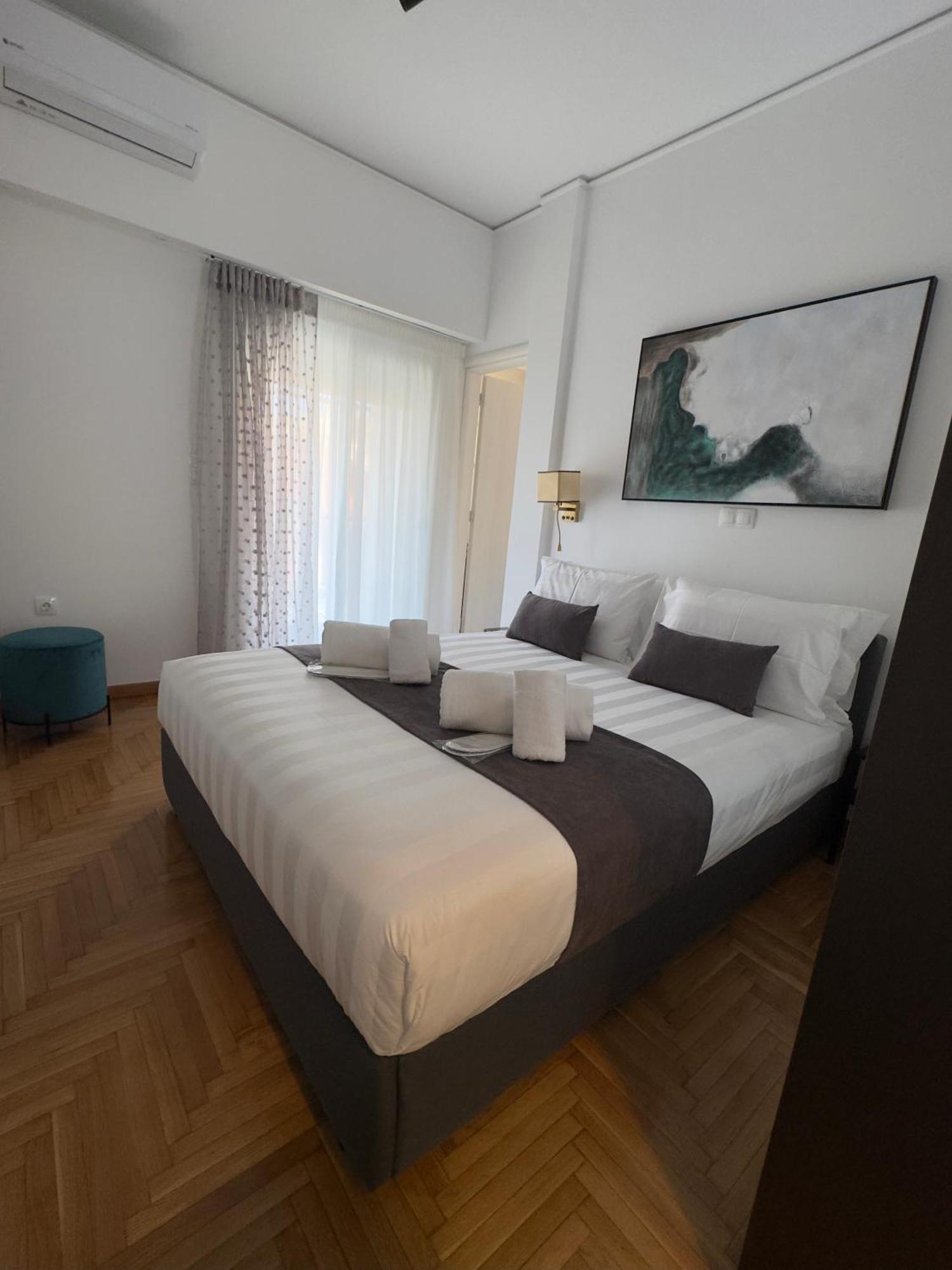 Acropolis Golden View Penthouse Apartment เอเธนส์ ภายนอก รูปภาพ
